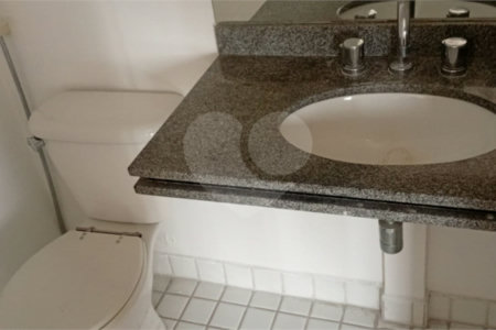 Apartamento 60 m² para locação mobiliado no Condomínio Edifício High Place.