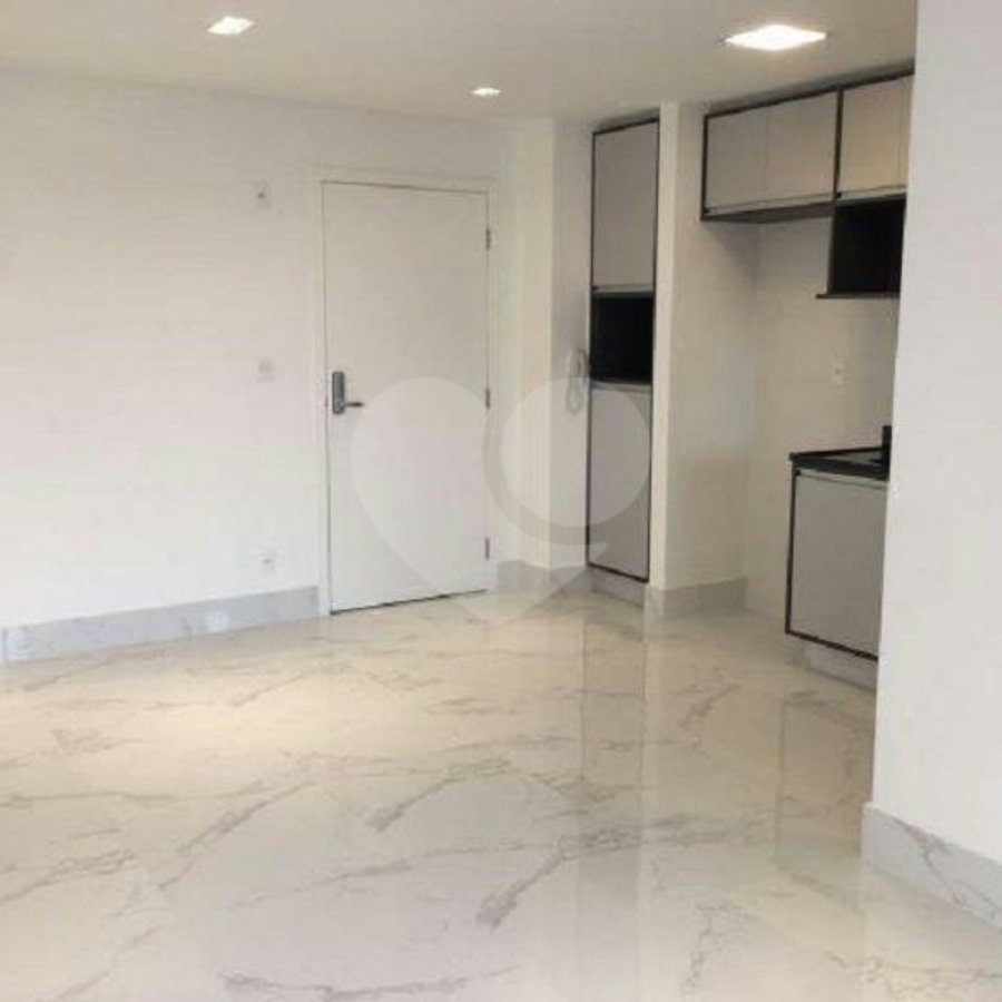 Apartamento à venda com 63,54 m² na Aclimação São Paulo SP