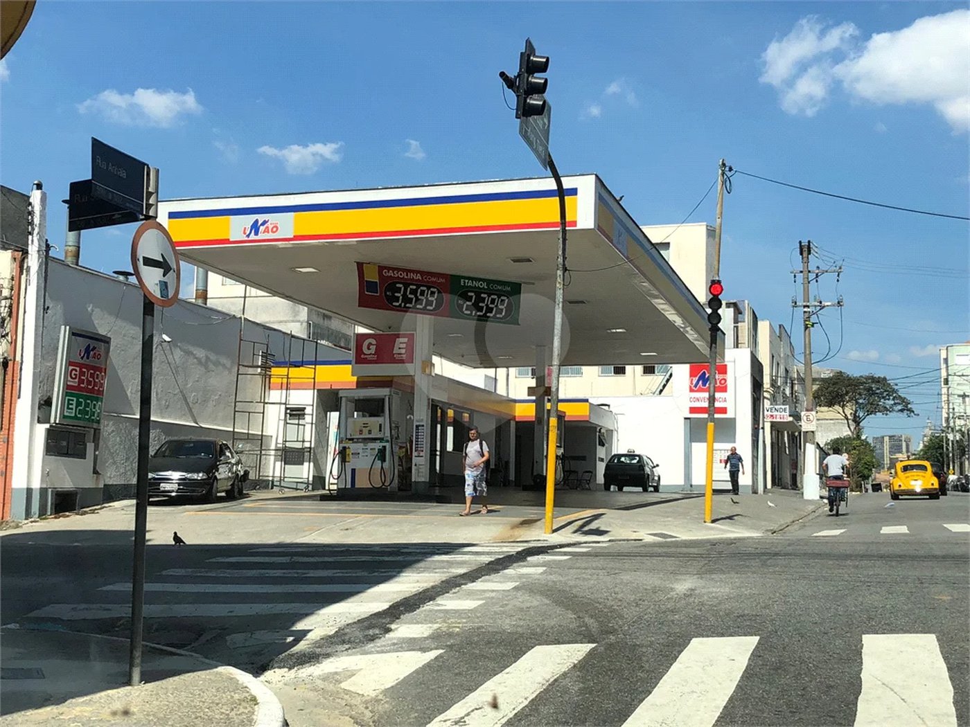 Espaço ideal para posto de gasolina, farmácia e loja no Bom Retiro