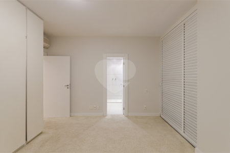 Apartamento à venda ou para alugar com 4 suítes em Alto da Boa Vista, São Paulo, SP