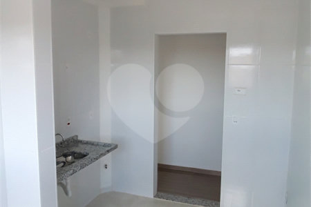 Apartamento com 2 dormitórios.