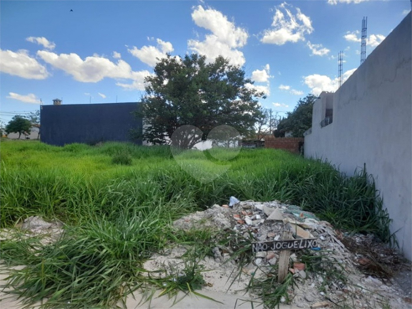 Terreno à venda no bairro Arcoville, São Carlos.