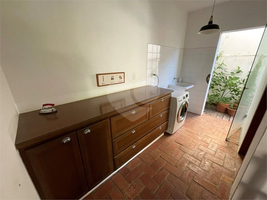 CASA CONDOMINIO DAMHA II