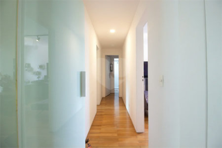 Apartamento a venda no Campo Belo, 192 M², 3 suites, 3 vagas, lazer e próximo ao metrô