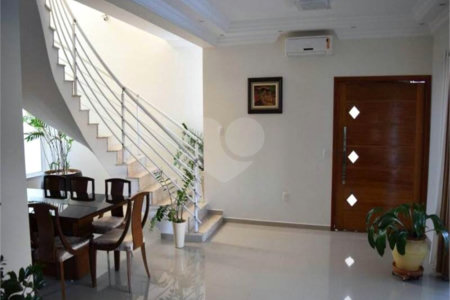 Indaiatuba - Jardim Esplanada I - lindo sobrado com 5 suítes - R$ 2.500.000,00