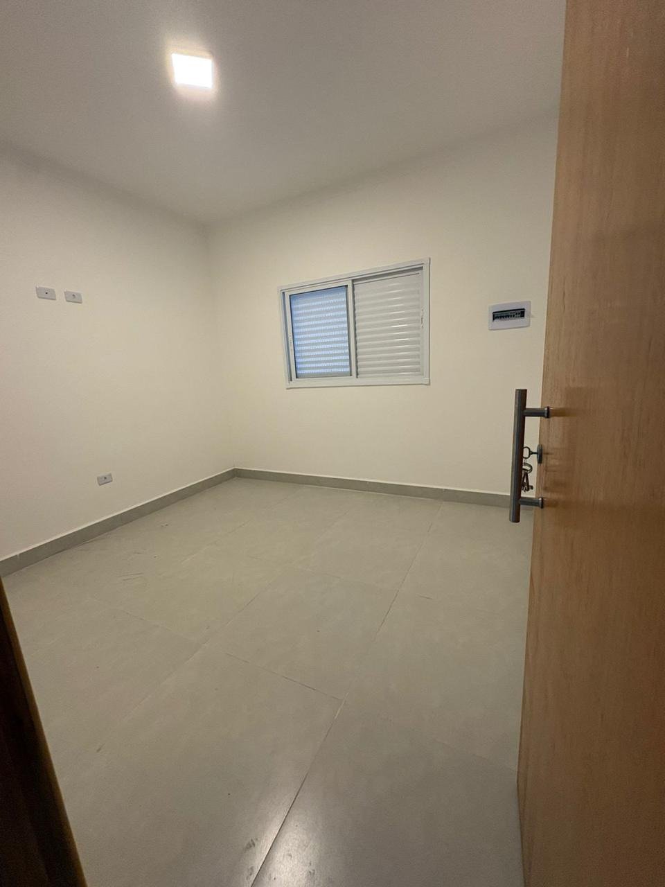 🏡 CASA COM PISCINA NO JARDIM MARABÁ – MONGAGUÁ