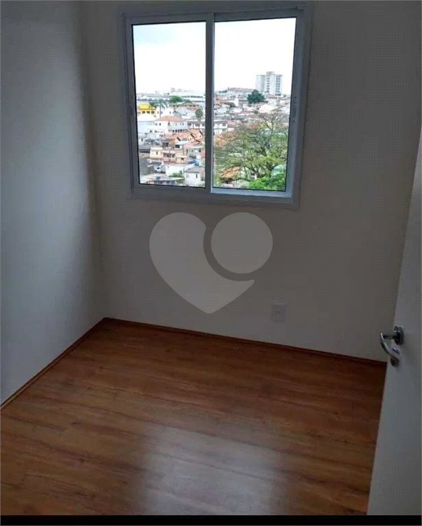 Apartamento com 32m², 2 quartos, à venda em Itaquera