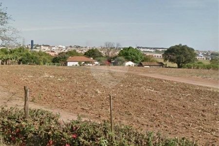 Área rural em Ibaté