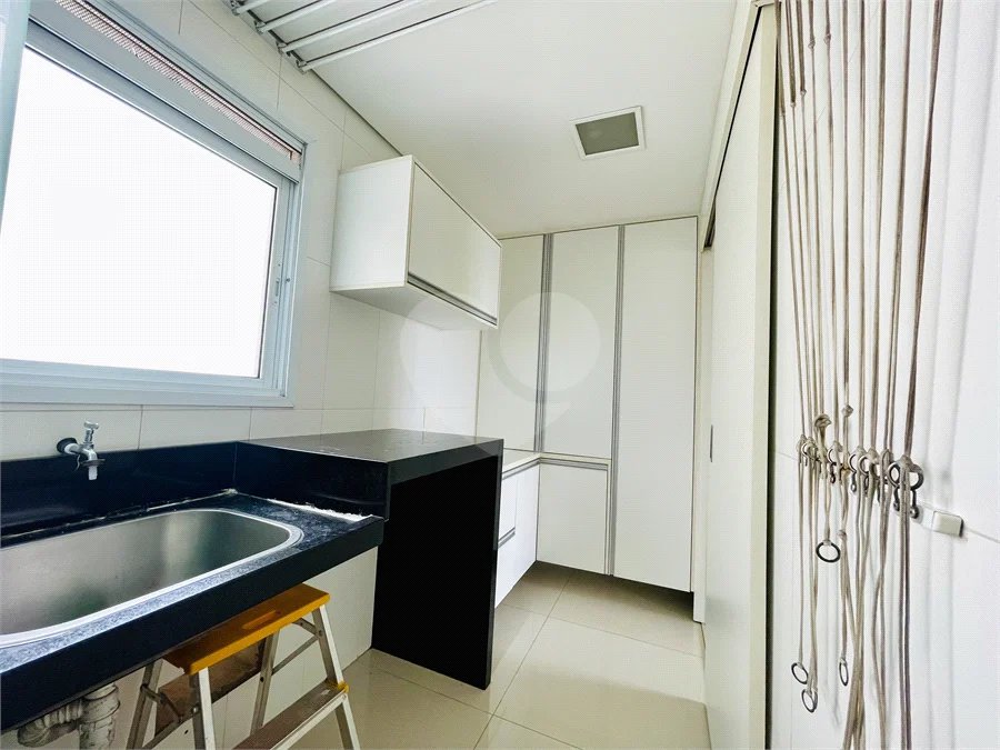 OPORTUNIDADE DE COMPRA NO DOMO HOME - 123 M² 3 DORMITORIOS SUITE COM CLOSET ANDAR ALTO!