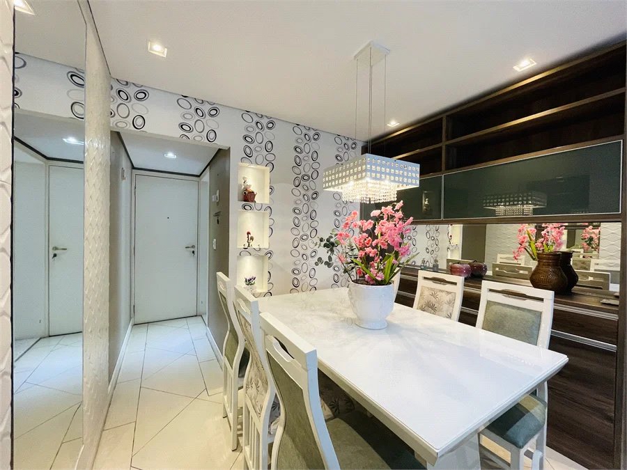 Apartamento pronto para mudar 69 m² c/ 2 Dormitórios e 1 Vaga -Condomínio Kentucky Próximo ao Shopping Metrópole!