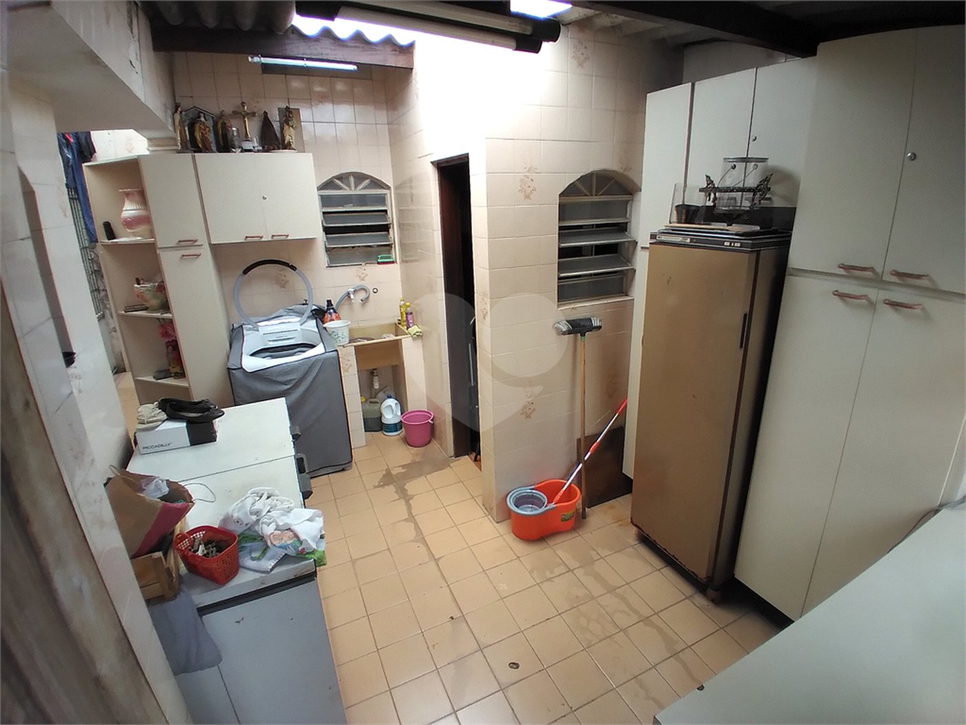 Casa térrea à venda com 4 dormitórios (sendo 3 suítes) próximo à Estação Tucuruvi do Metrô