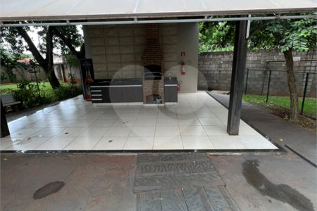 Apartamento no Condomínio Residencial Parque Romance.