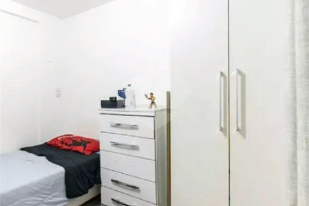 Sobrado à venda na Vila Guarani