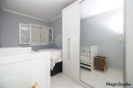 Casa com 260m², 3 dormitórios, 4 vagas, à venda em São Caetano do Sul.