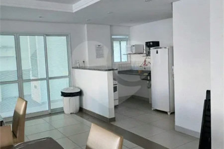 Apartamento de 82,6 m² no Baeta Neves, com 3 dormitórios, 1 suíte, 2 vagas, varanda gourmet com churrasqueira, planejados, ar-condicionado e lazer completo.