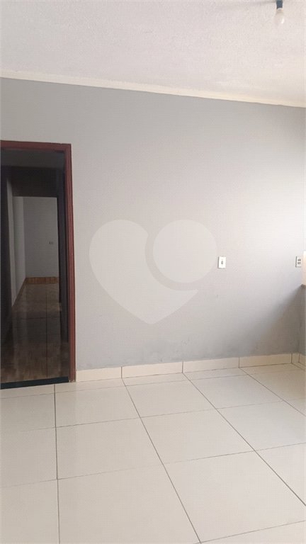 Casa á venda no Residencial Jardim Jóckei Club A