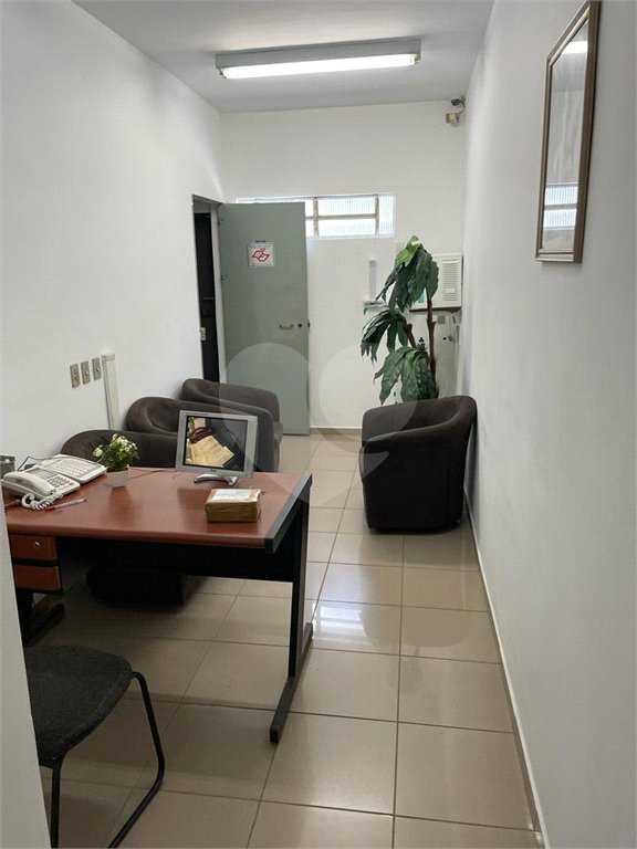 Casa à venda ou para alugar com 8 quartos em Chácara Santo Antônio, São Paulo, SP