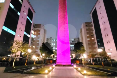 Na Mooca á venda Apartamento / Studio com 51m² 1 dormitório e 1 vaga.