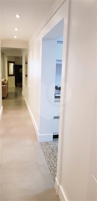 APARTAMENTO DE FINO TRATO - UM POR ANDAR NA MOOCA BELO