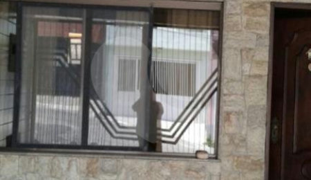Sobrado à venda com 3 quartos, sendo 1 suíte,  em Vila Canero, São Paulo, SP