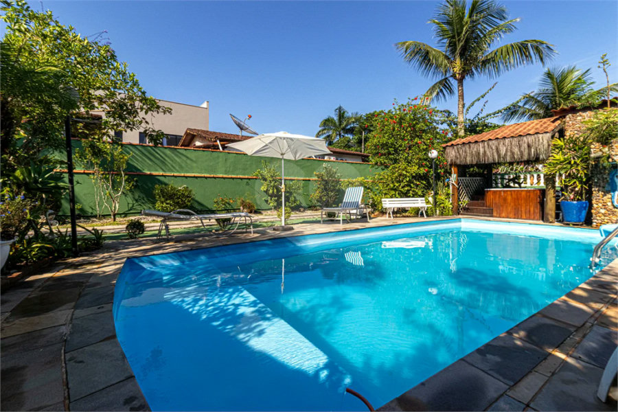 Casa à venda com 4 quartos, sendo 1 suíte, em Morada da Praia, Bertioga, SP
