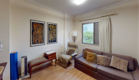 Apartamento à venda com 4 quartos, sendo 2 suítes,  em Campo Belo, São Paulo, SP
