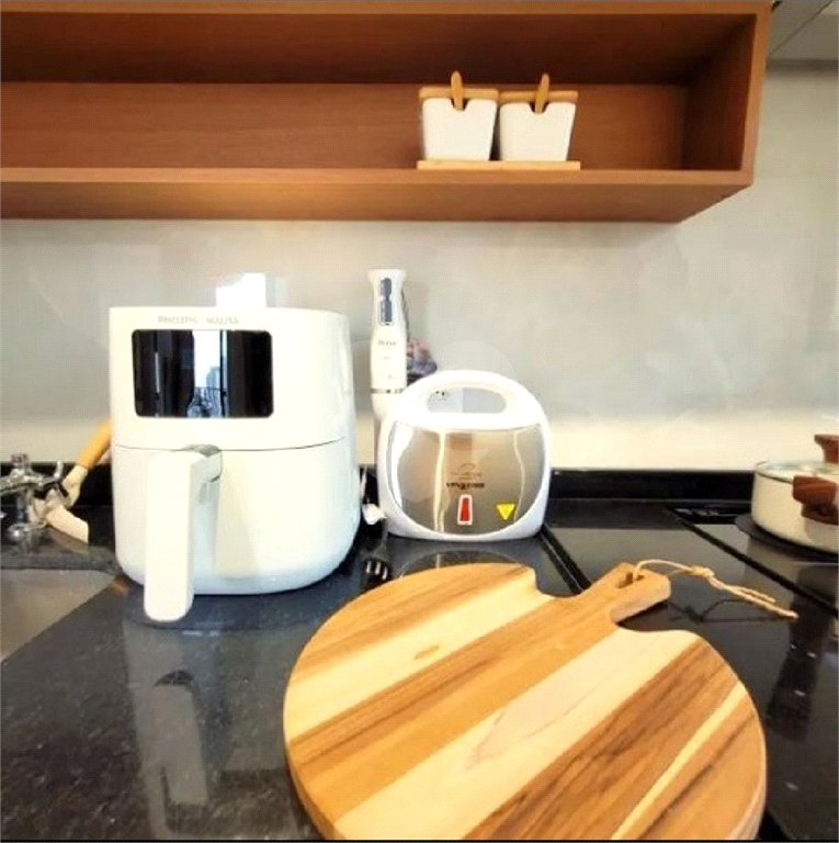 Apartamento 39m² 1 Suíte 1 banheiro Mobiliado e Reformado no Campo Belo/SP Pronto para Morar ou Investir. Estuda permuta