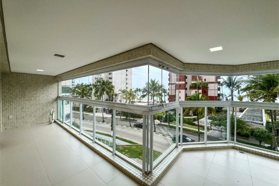 Apartamento à venda com 3 suítes em Riviera de São Lourenço, Bertioga, SP