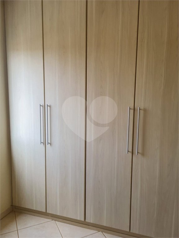 Apartamento no Condomínio Monte Verde.