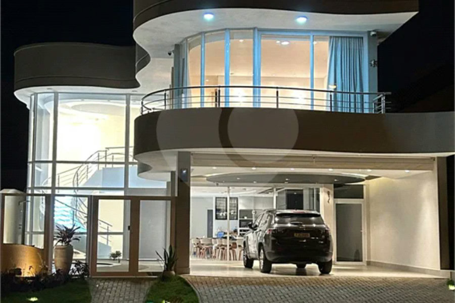 EXCELENTE OPORTUNIDADE DE MORAR NO DAMHA II. RESIDÊNCIA DE ALTO PADRÃO, A VENDA COM PORTEIRA FECHADA