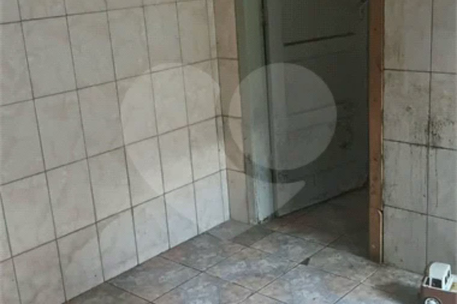 OPORTUNIDADE! ÓTIMO PARA INVESTIDOR. TERRENO 307 M²- Proximidade JABAQUARA