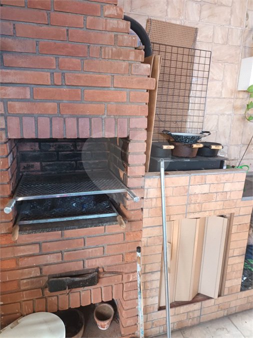 Casa com 198m², 3 dormitórios, sendo 1 suíte, 3 vagas, à venda na Vila Matilde.
