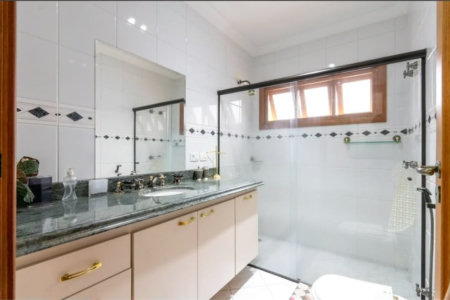 Casa à venda ou para alugar com 5 suítes no condomínio Residencial Morumbi, São Paulo - SP