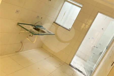 Casa em condomínio, 2 quartos, à venda em Itaquera