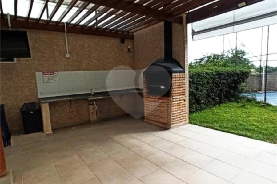 OPORTUNIDADE ÚNICA – APARTAMENTO COMPLETO, MOBILIADO E PRONTO PARA MORAR