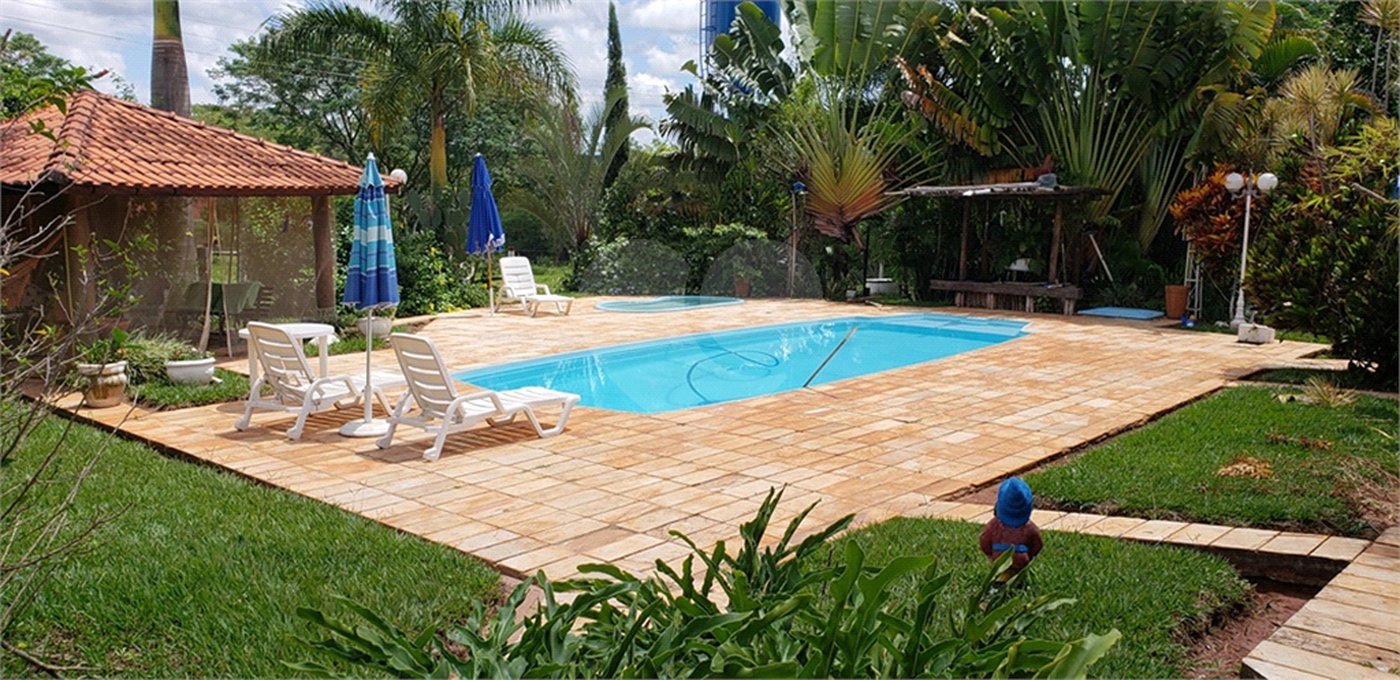 Sitio para venda.