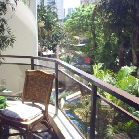 Apartamento á venda na Vila Olímpia de 156m² com 3 dormitórios, 1 suíte e 2 vagas.