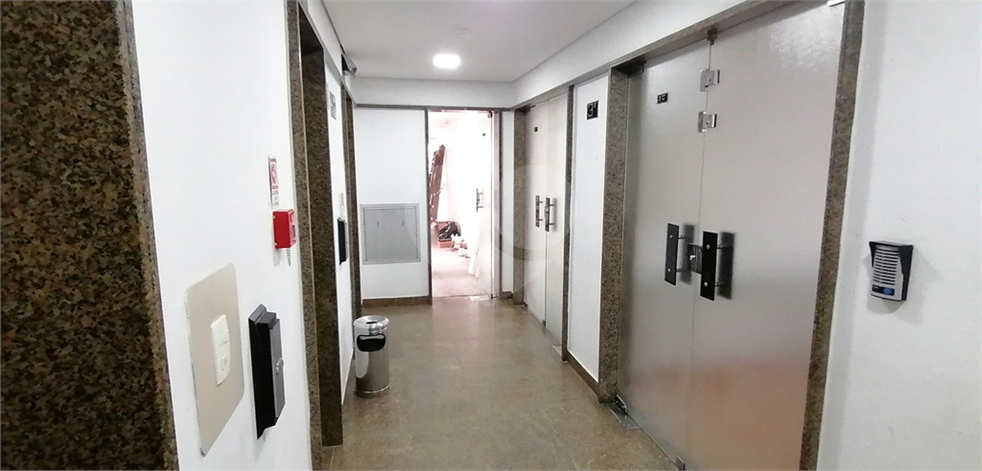 Sala comercial à venda em Higienópolis com 170 m2