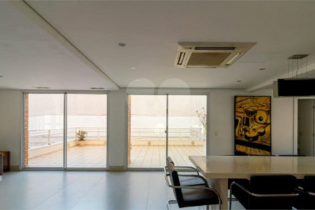 Apartamento á venda - Vila Mariana