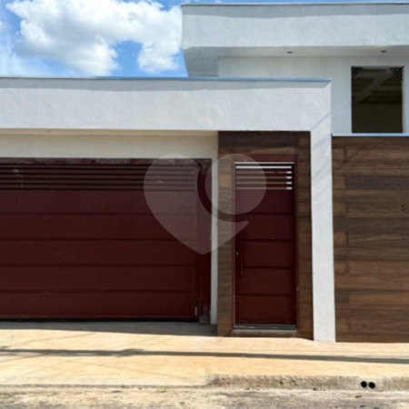 Casa no Embaré 3 quartos 1 suíte