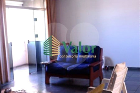 Apartamento com 3 dormitórios