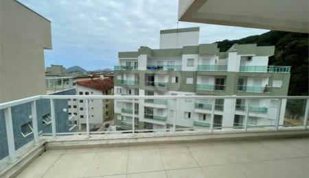 Cobertura à venda com 3 quartos, sendo 1 suíte,  em Praia Grande, Ubatuba, SP