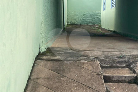Casa térrea para venda na Vila Faria.