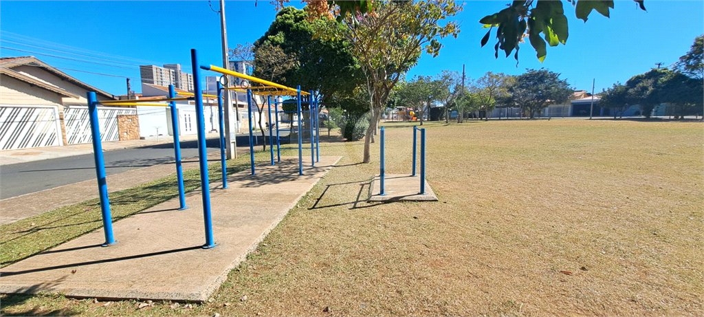 Terreno à venda no Parque Fehr – Segurança, qualidade de vida e natureza em perfeita harmonia!