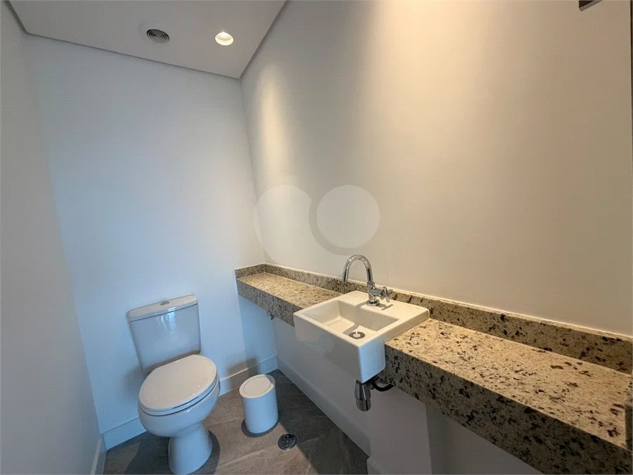 Apartamento para alugar com 2 suítes em Alto da Boa Vista, São Paulo, SP