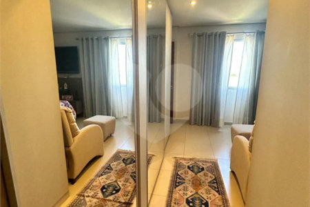 Apartamento à venda com 3 quartos em Interlagos, Três Lagoas - MS