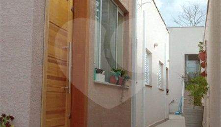 Casa Térrea à venda com 3 quartos, sendo 1 suíte,  em Residencial Jardins da Catalunha, Atibaia, SP