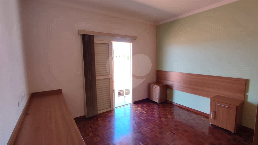 Casa à Venda de 5 dormitórios em São Carlos, no Residencial Eldorado
