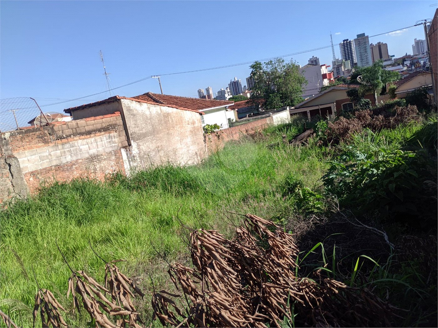 Terreno com 410,00 m² no bairro Vila Costa do Sol.