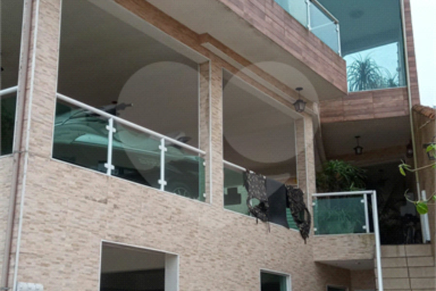 Excelente Sobrado na Cidade Lider - Casa - vendo